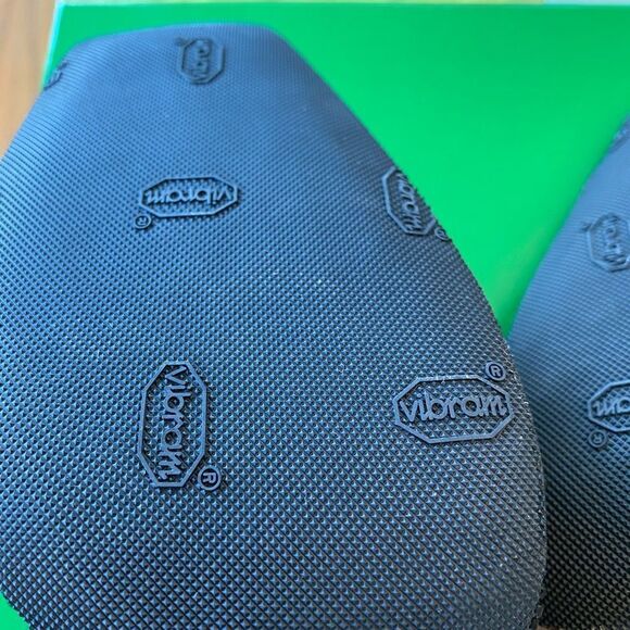 Yves St. Laurent -YSL- Black beaded evening heel. Brand New - size 10.5 - Picture 9 of 15